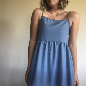 UO Remnants Tiered Linen Midi Dress